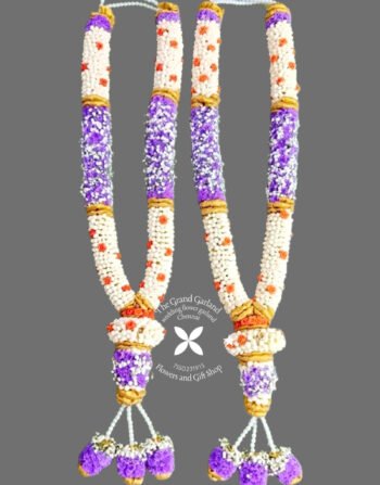 Order fresh handcrafted wedding garlands online from India's top designers. offering pan India shipping for unique high quality fresh flower Wedding Garland